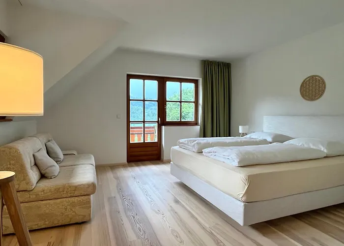 Bed & Breakfast Steinweiden Simonswald